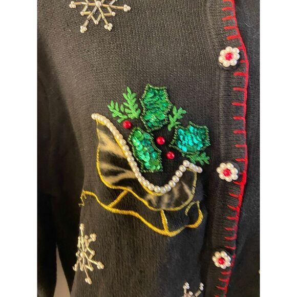 No Design #31691 M Christmas Sweater Bling Sequins Pearl Sleigh Snowflakes - Picture 3 of 9